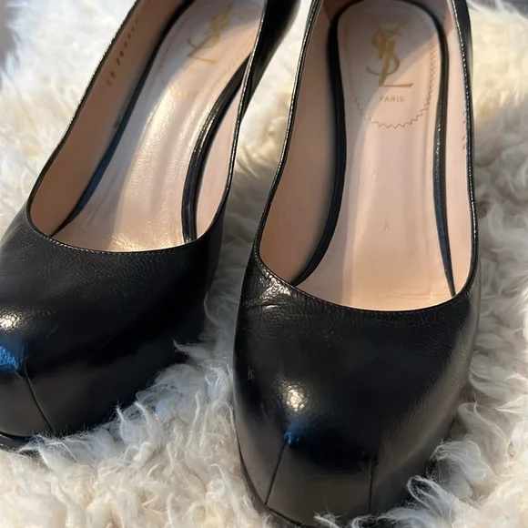 Classic YSL Tribute Pumps